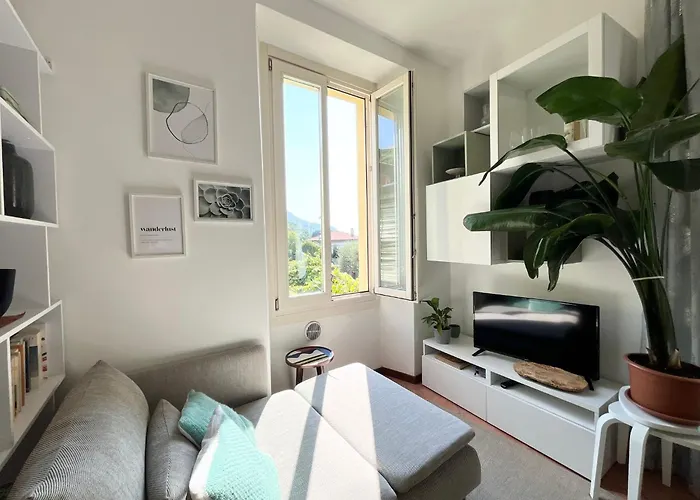 Monica House 아파트