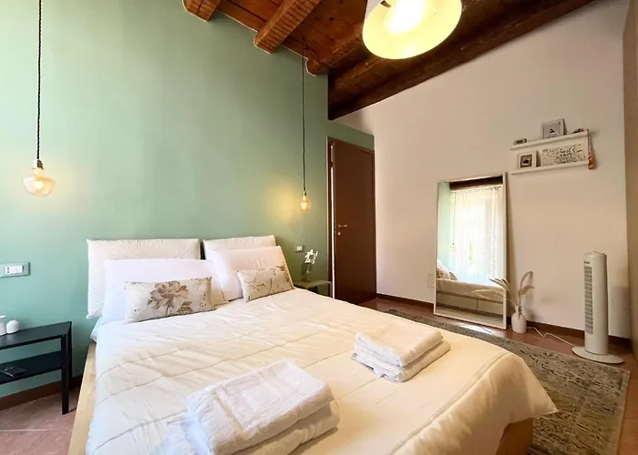 Monica House * 술자노