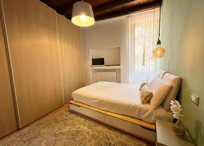 Monica House * 술자노